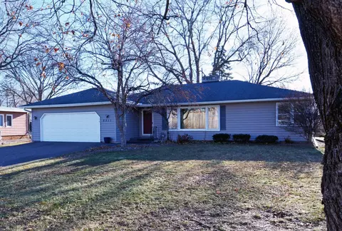 5211 Olson Memorial Hwy, Golden Valley, MN 55422