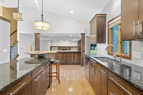 6341 Ithaca Ln N, Maple Grove, MN 55311 photo 8