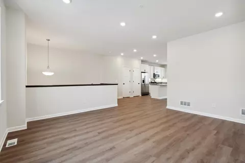 4719 Bottlebrush Ln, Minnetrista, MN 55331 photo 7