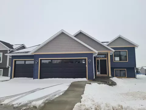 1207 6th Ave SE, Kasson, MN 55944