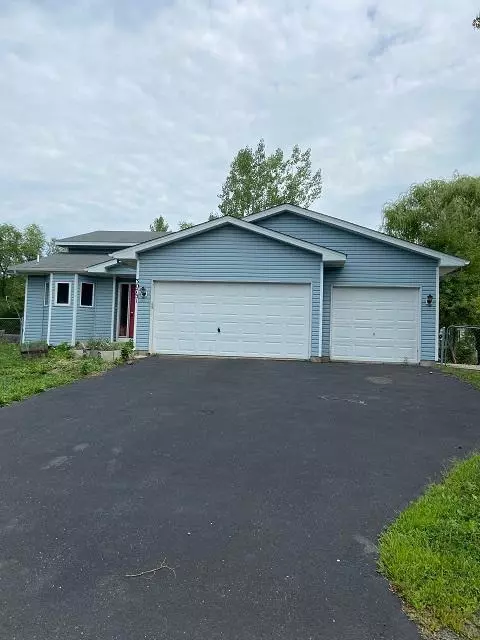 30731 Redding Ave, Shafer, MN 55074