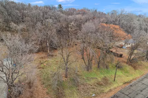 578 Point Douglas Rd S, Saint Paul, MN 55119