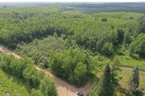 Nnn Digs Drive, Wright, MN 55798