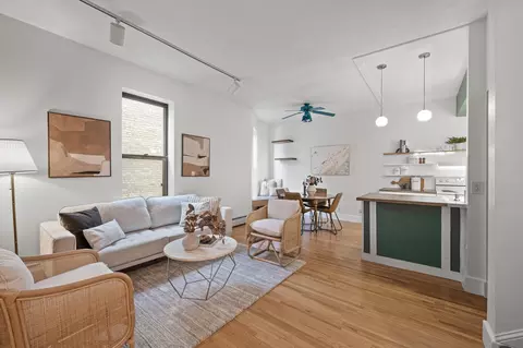 1811 Elliot Ave #7, Minneapolis, MN 55404