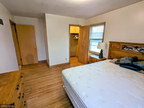 611 Park Ave E, Olivia, MN 56277 photo 12