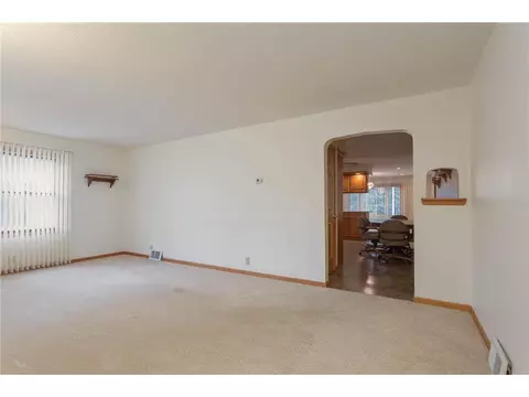 304 1st St E, Chokio, MN 56221 photo 11
