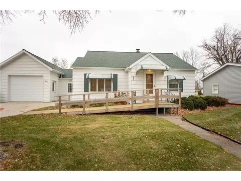 304 1st St E, Chokio, MN 56221 photo 33