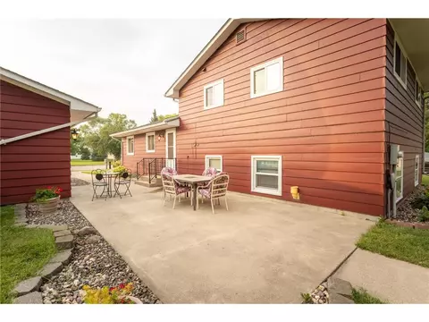 303 5th St E, Herman, MN 56248 photo 2
