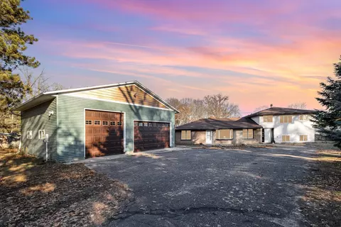 14355 Lake Dr NE, Columbus, MN 55025