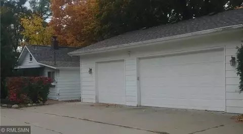 425 Chippenham, Willernie, MN 55090