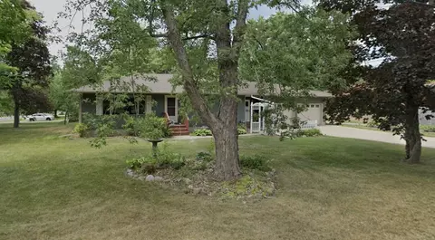 903 3rd St N, Sauk Rapids, MN 56379