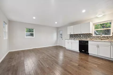 406 Faversham Rd, Willernie, MN 55090 photo 11