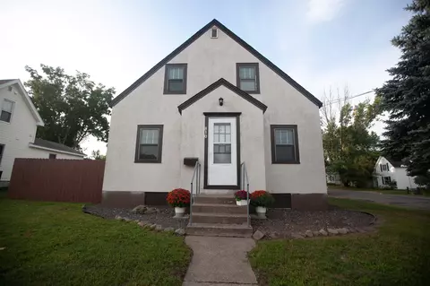 810 6th Ave SW, Pine City, MN 55063