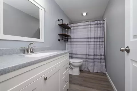 Bath - 45231 N Little Pine Rd, Perham, MN 56573 photo 2 of 2
