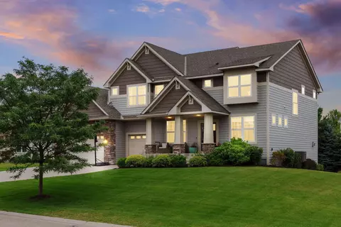 3262 Arden Rdg, Woodbury, MN 55129