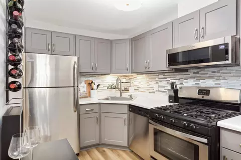 4820 Park Commons Dr #336, Saint Louis Park, MN 55416