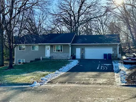 220 Kothman Cir, Clearwater, MN 55320