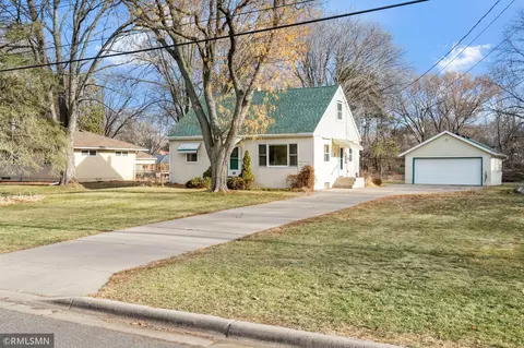 2540 Flandrau St, Maplewood, MN 55109