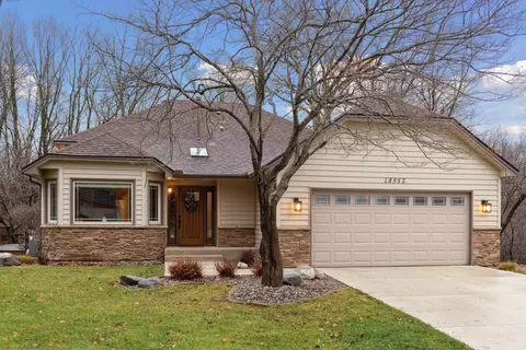 18552 Avon Ct, Eden Prairie, MN 55346