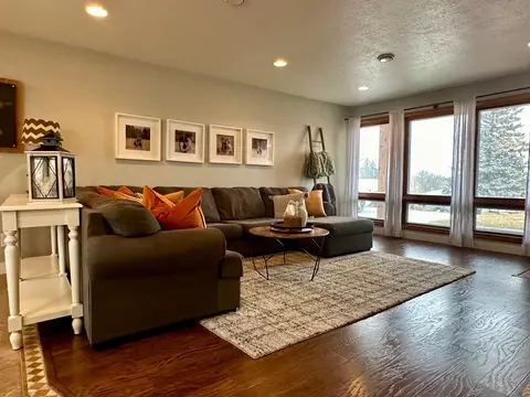 900 Fairview Lane Ln, Windom, MN 56101 photo 10