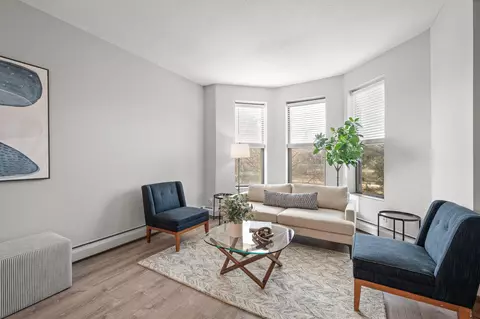 1811 Elliot Ave #2, Minneapolis, MN 55404