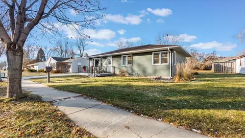 924 6th St SE, Willmar, MN 56201 photo 5