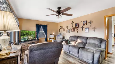 924 6th St SE, Willmar, MN 56201 photo 14