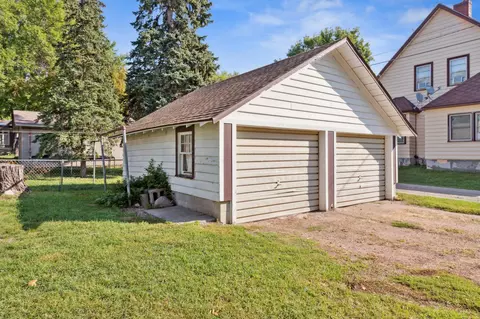 705 14th St E, Glencoe, MN 55336 photo 18