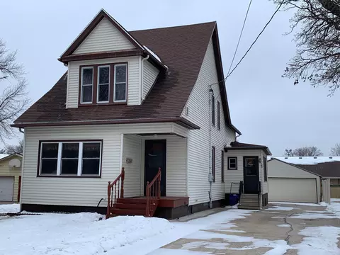 134 Coolidge St, Owatonna, MN 55060