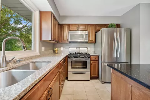 1460 Danforth St, Saint Paul, MN 55117 photo 6