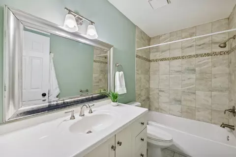 1460 Danforth St, Saint Paul, MN 55117 photo 11