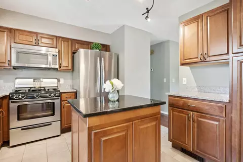 1460 Danforth St, Saint Paul, MN 55117 photo 7