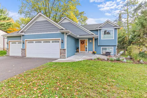 3868 Clover Ave, Vadnais Heights, MN 55127