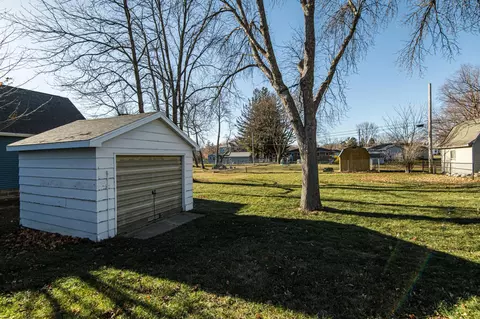 524 N Section Ave, Spring Valley, MN 55975 photo 33