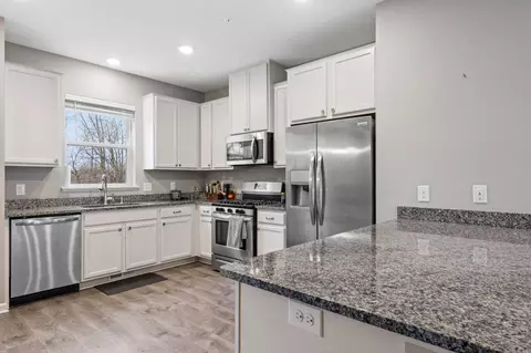 9657 Olive Ln N, Maple Grove, MN 55311