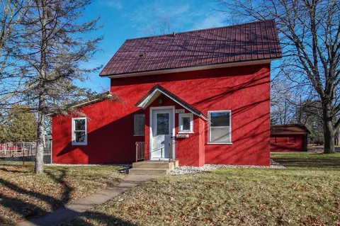 2020 2nd St E, Menomonie, WI 54751