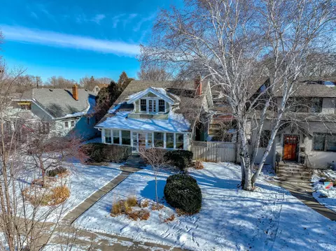 1188 Lexington Pkwy N, Saint Paul, MN 55103