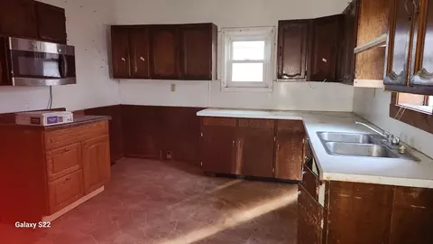 1107 Elm St, Windom, MN 56101 photo 6