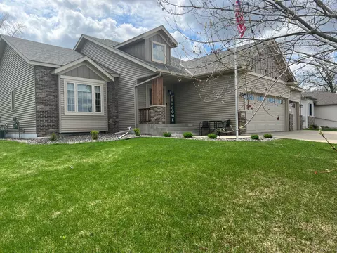 1408 17th St S, Sartell, MN 56377