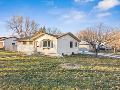 5020 Jackson St NE, Columbia Heights, MN 55421