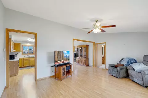 643 2nd Ave, Wanamingo, MN 55983 photo 7