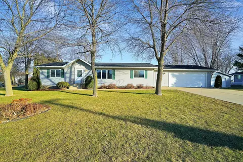 643 2nd Ave, Wanamingo, MN 55983