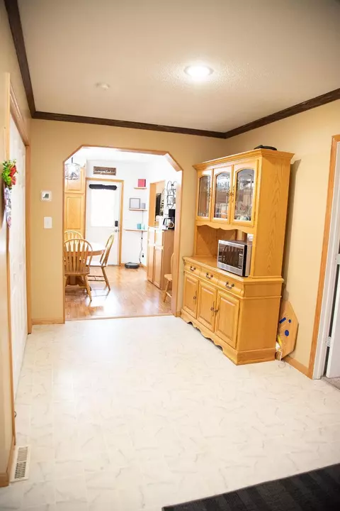 558 2nd Ave SW, Perham, MN 56573 photo 7