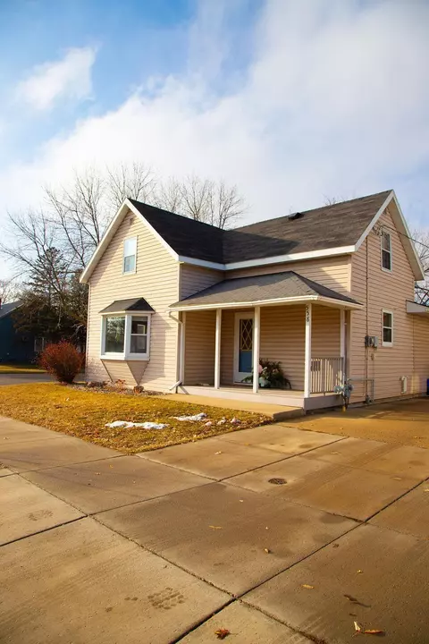 558 2nd Ave SW, Perham, MN 56573