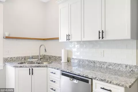 6310 W 33rd St, Saint Louis Park, MN 55416