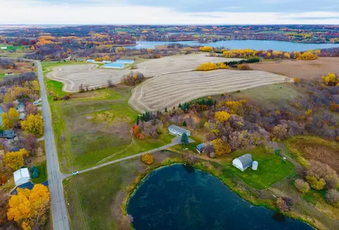 47364 E Lake Lizzie Rd, Pelican Rapids, MN 56572