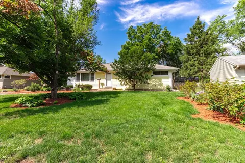 10540 Abbott Ave S, Bloomington, MN 55431