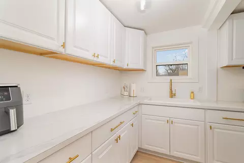 809 S Front St, Saint Peter, MN 56082 photo 11