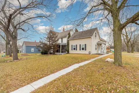 809 S Front St, Saint Peter, MN 56082 photo 24