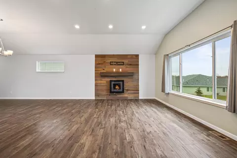 1404 Carl Way, Buffalo, MN 55313 photo 6
